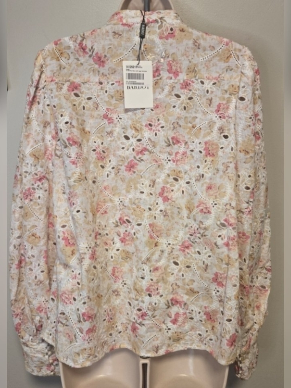 NWT Bardot Hendry Floral Eyelet Button-Down Top - Vintage Floral XL - Picture 6 of 6